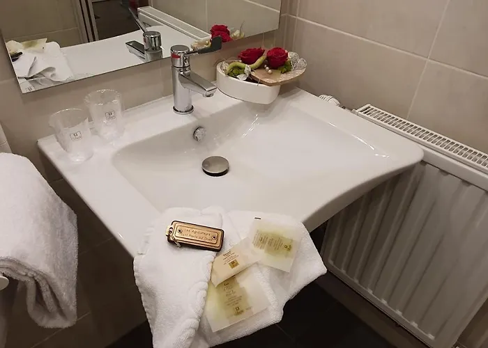 Logis Les Agriculteurs 2*