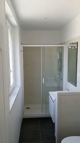 Logis Les Agriculteurs 2*